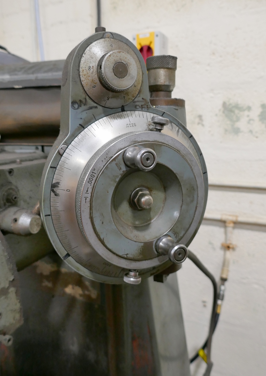 Used Jakobsen SJ12 Surface Grinder