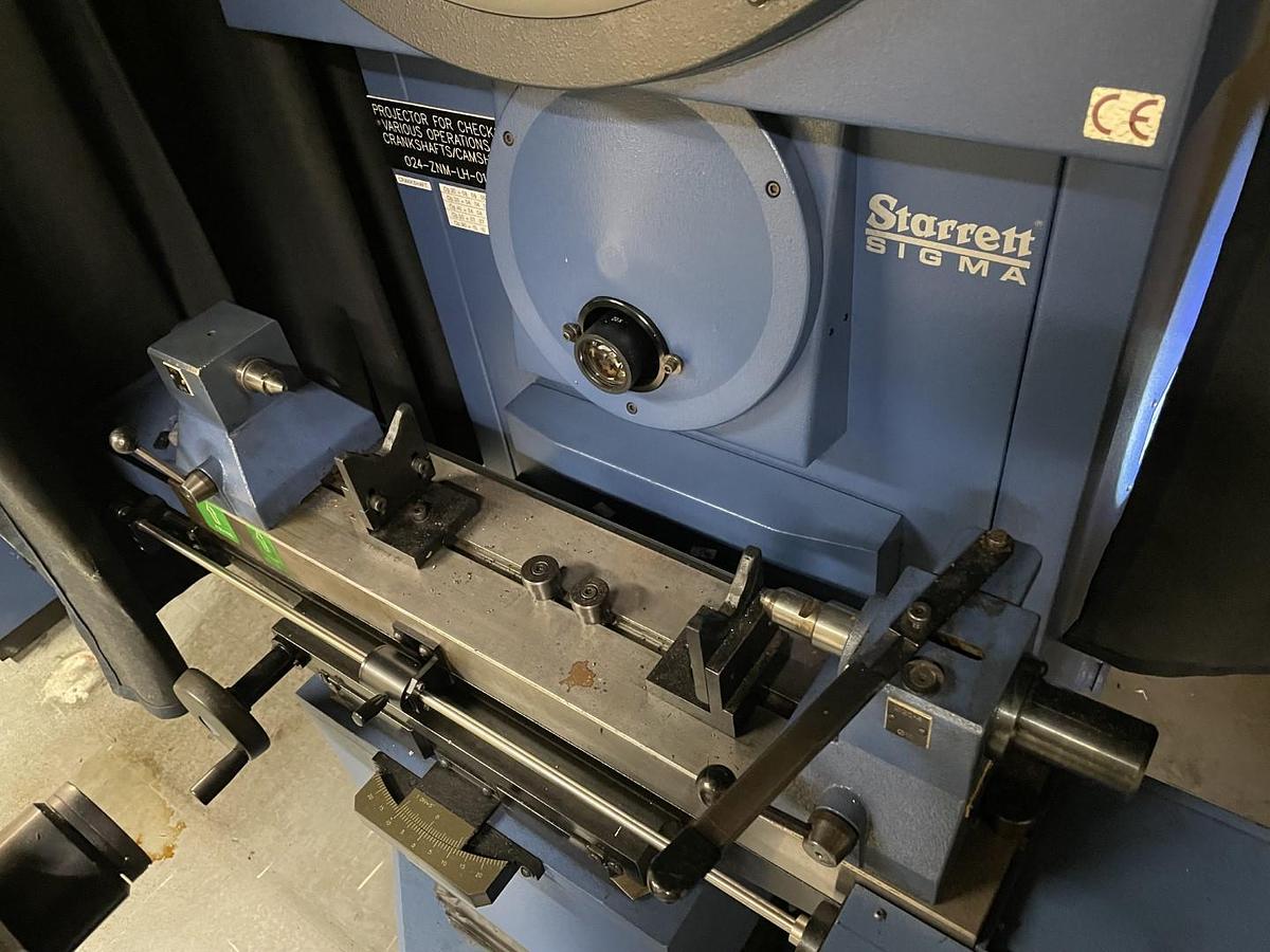 Used Starrett Sigma HF600 Horizontal Floor Standing Comparator
