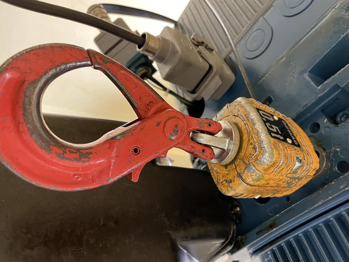 Used Demag Electric Hoist 500kgs
