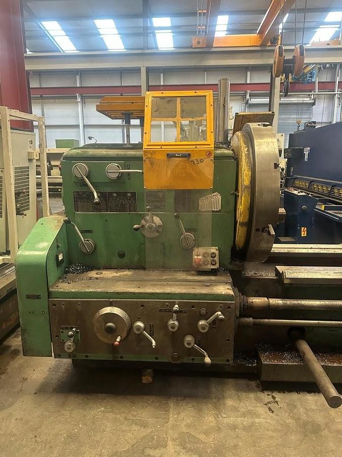 Used Mostana 1M65 x 5000mm Centre Lathe