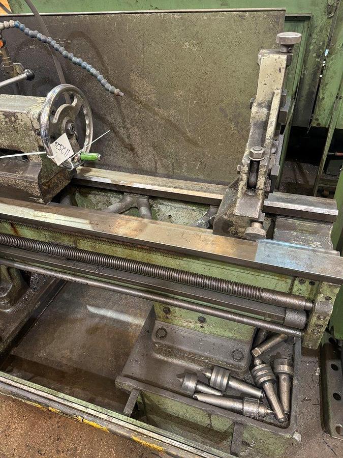 Used DSG Type 1609 x 60 Centre Lathe