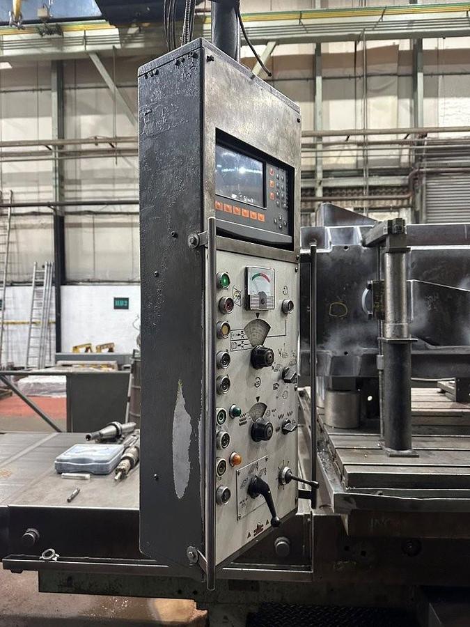 Used Kearns Richards SF 125 Horizontal Borer