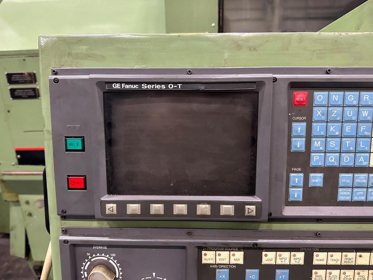 Used DSG Series 3000 CNC Lathe (1990)