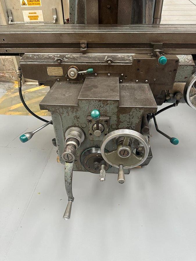 Used Cincinnati Model 310-16 EDO Vertical Mill