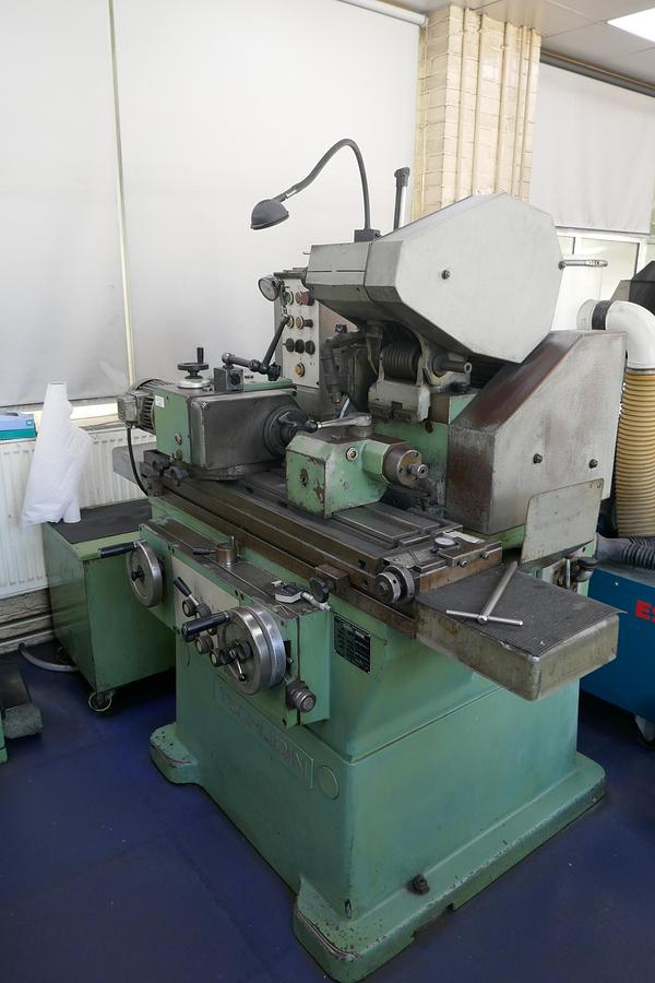 Used Tschudin HTG400 Universal Cylindrical Grinder