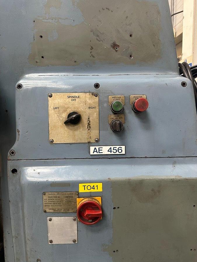 Used Cincinnati Model 310-16 EDO Vertical Mill