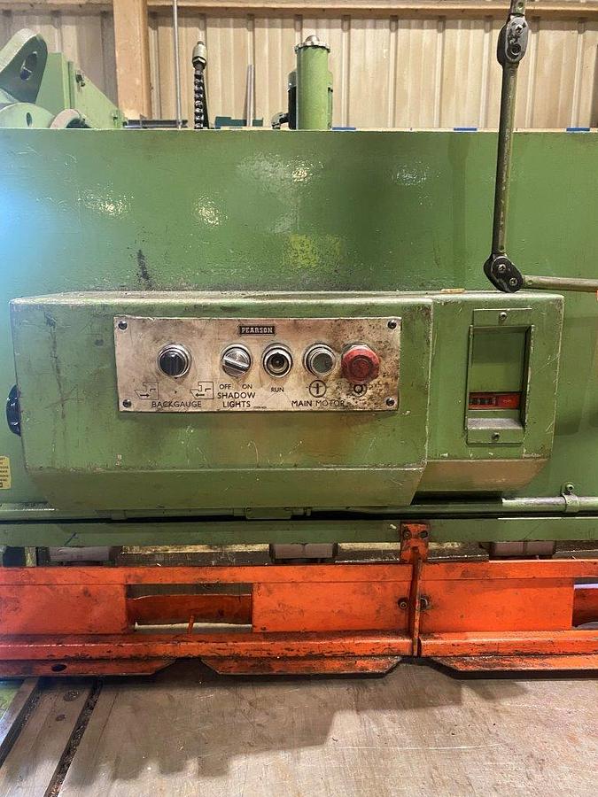 Used Pearson 2000mm x 8mm Hydraulic Guillotine
