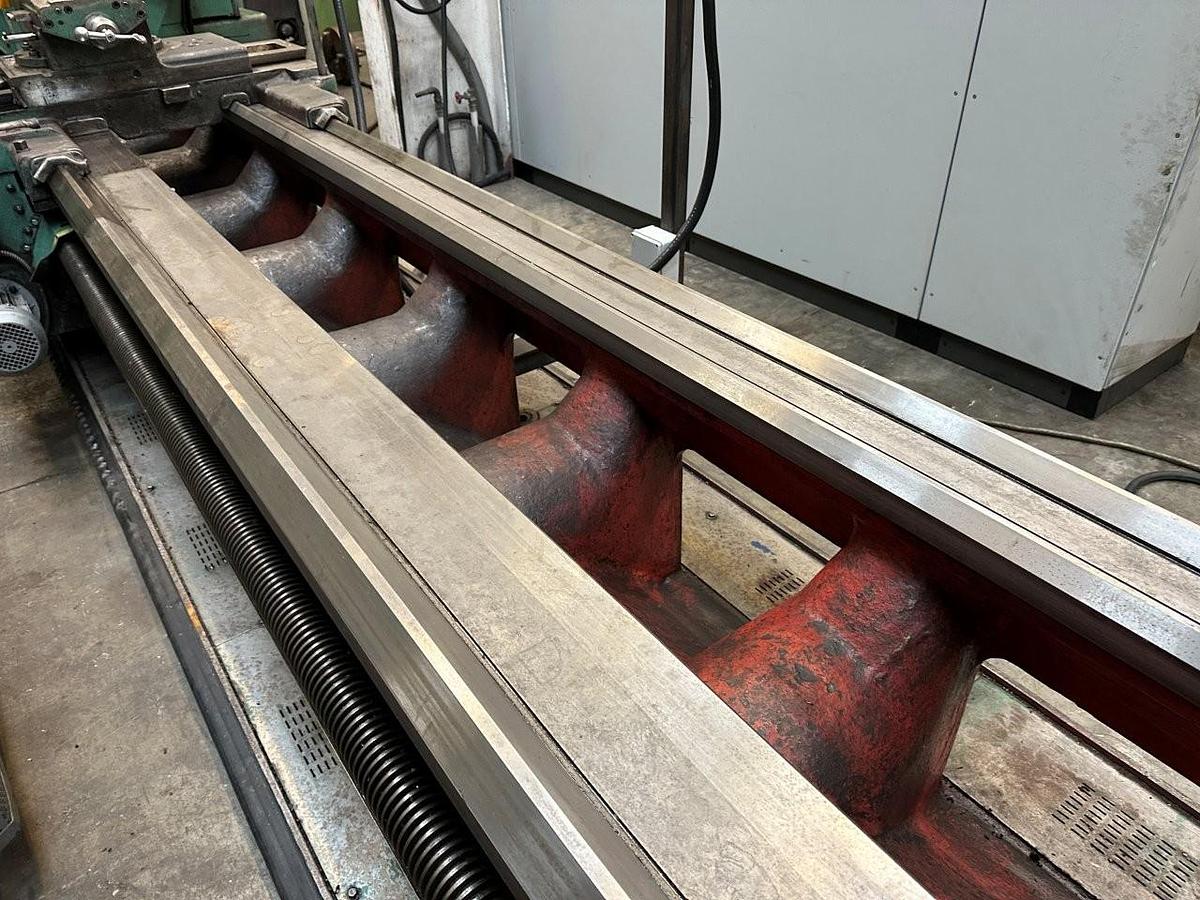 Used Mostana 1M65 x 5000mm Centre Lathe