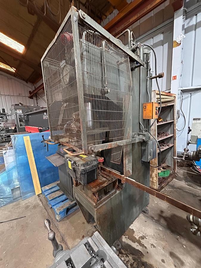 Used Mills 30ton Hydraulic Press