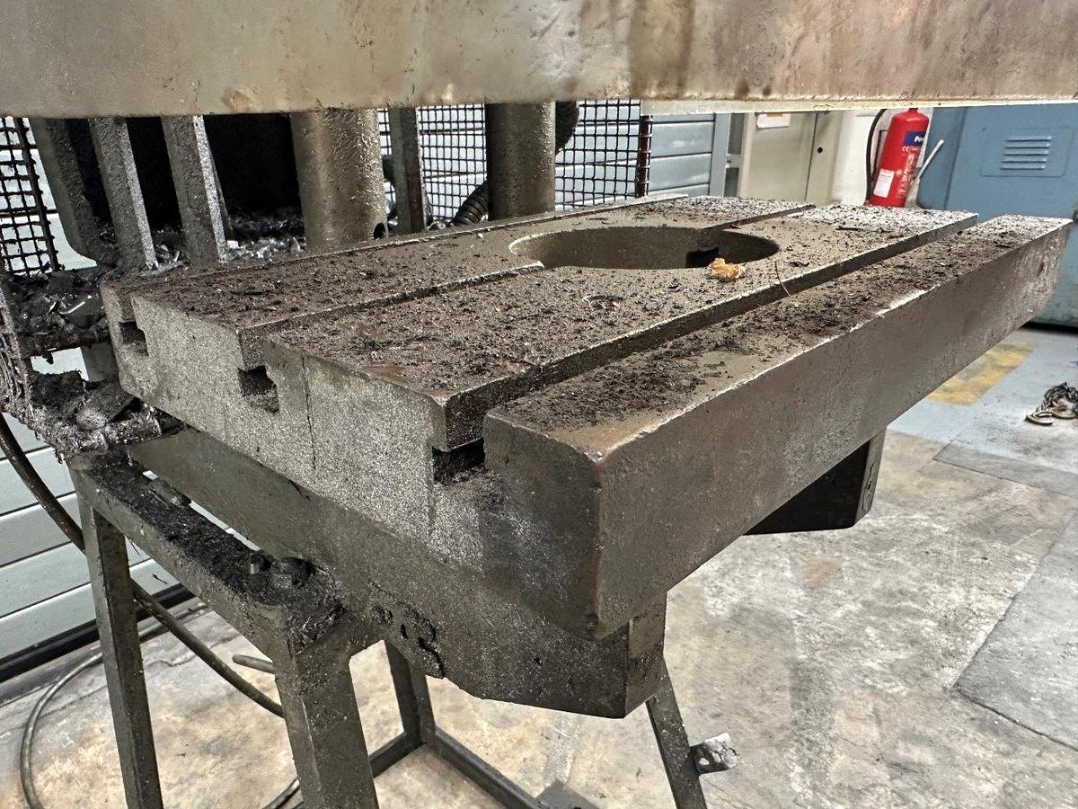 Used Hare 5BS Hydraulic Press