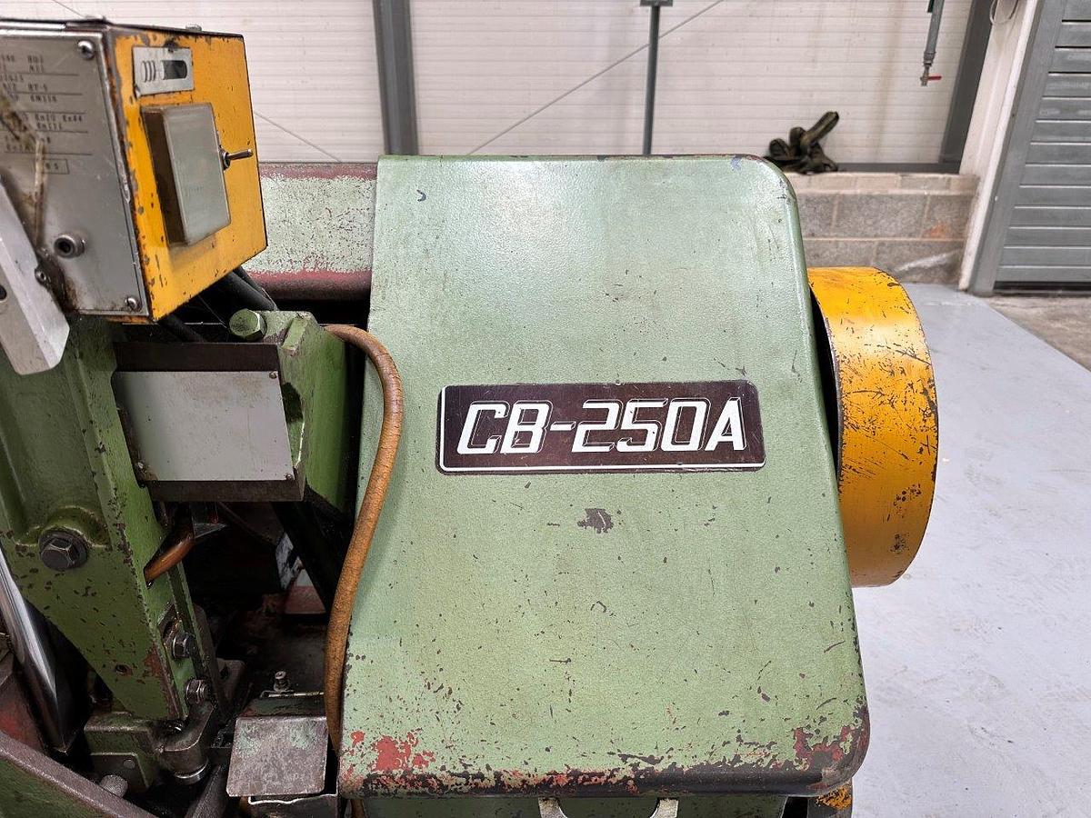 Used Addison CB-250A Automatic Bandsaw