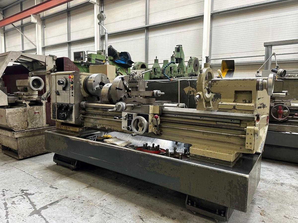 Used Harrison M500 x 60 Gap Bed Centre Lathe