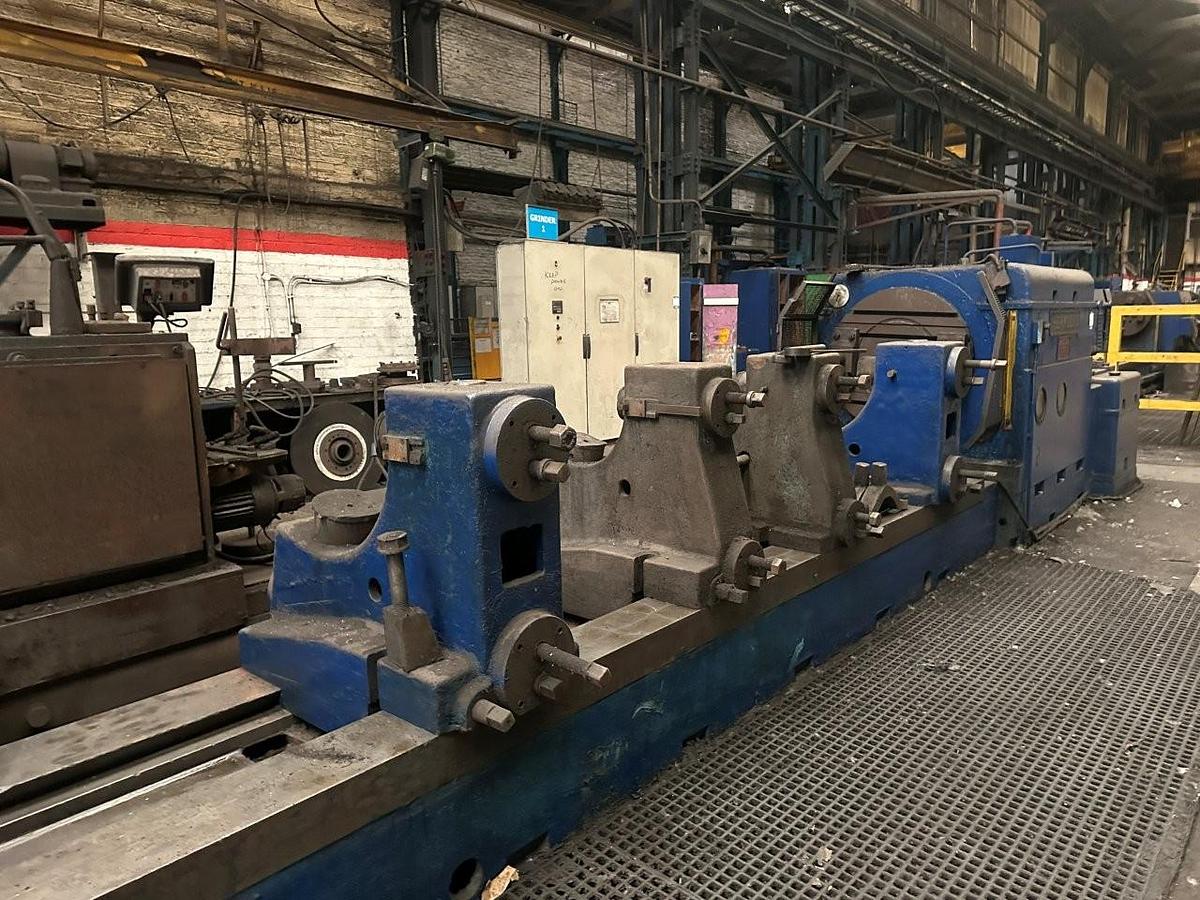 Used Herkules Siegen LAB250H 1000 x 6500mm Roll grinder
