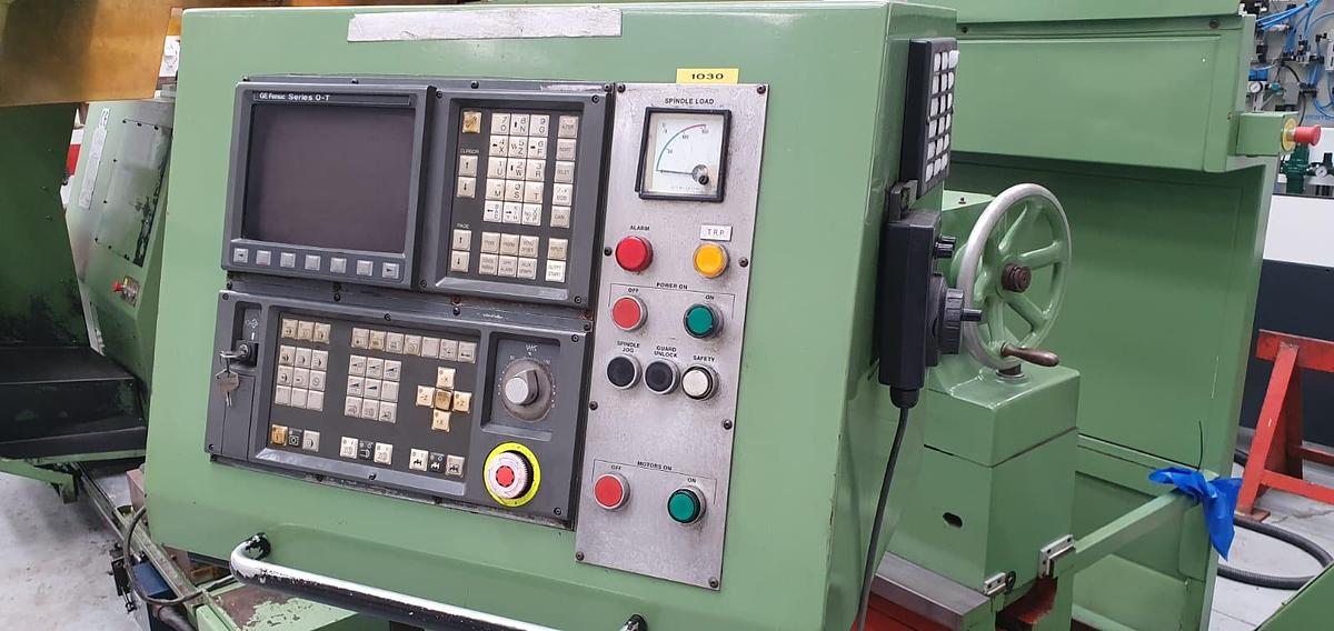 Used Binns & Berry Data 2000mm CNC Lathe