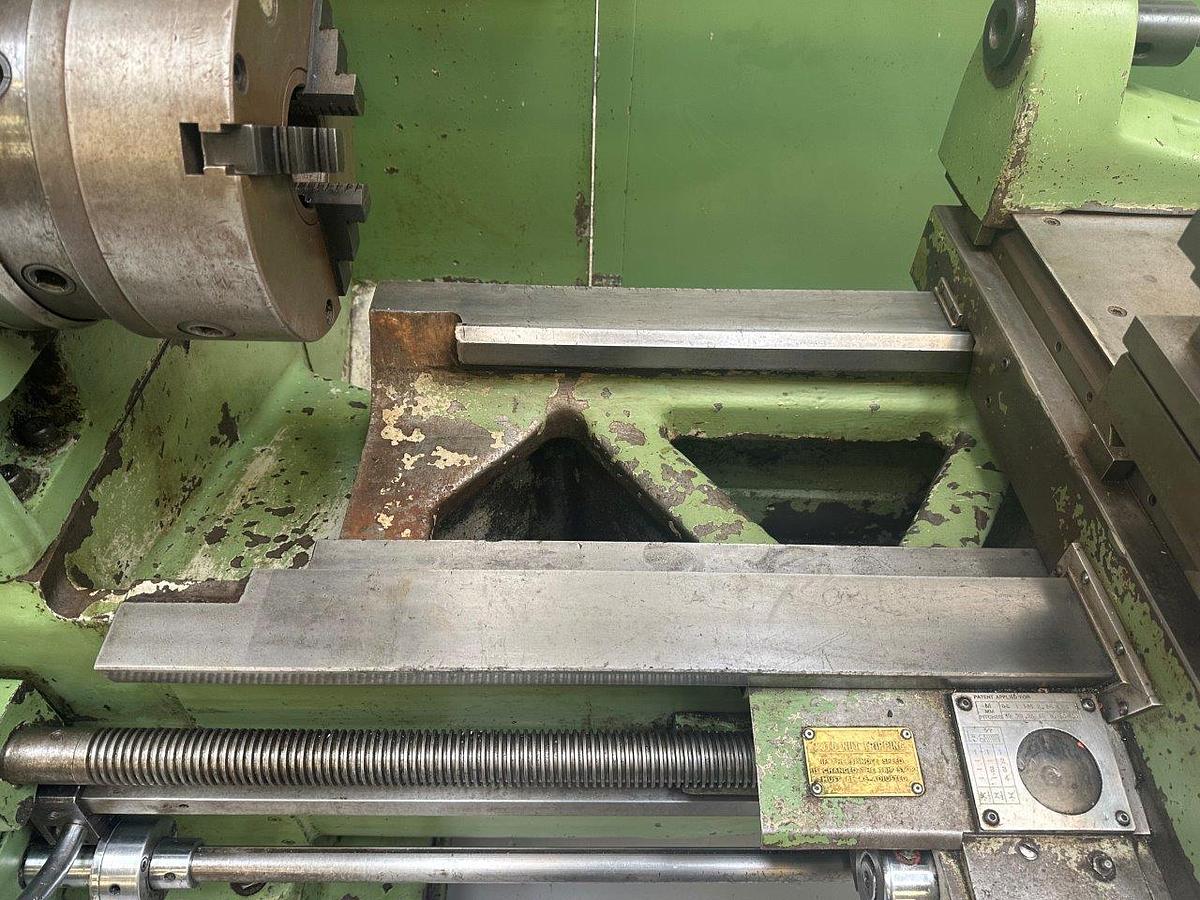 Used DSG 1910 x 60 Centre Lathe (R1998)
