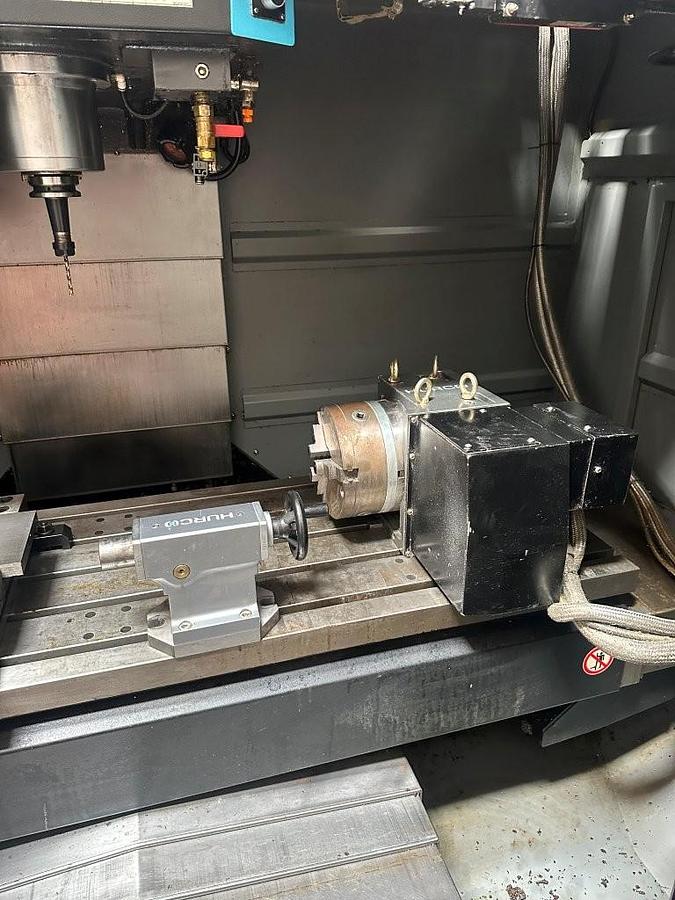 Used Hurco VM20i