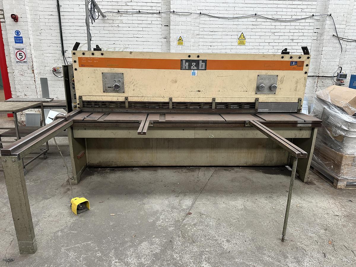 Used Safan Donewell 3000mm x 6mm Guillotine