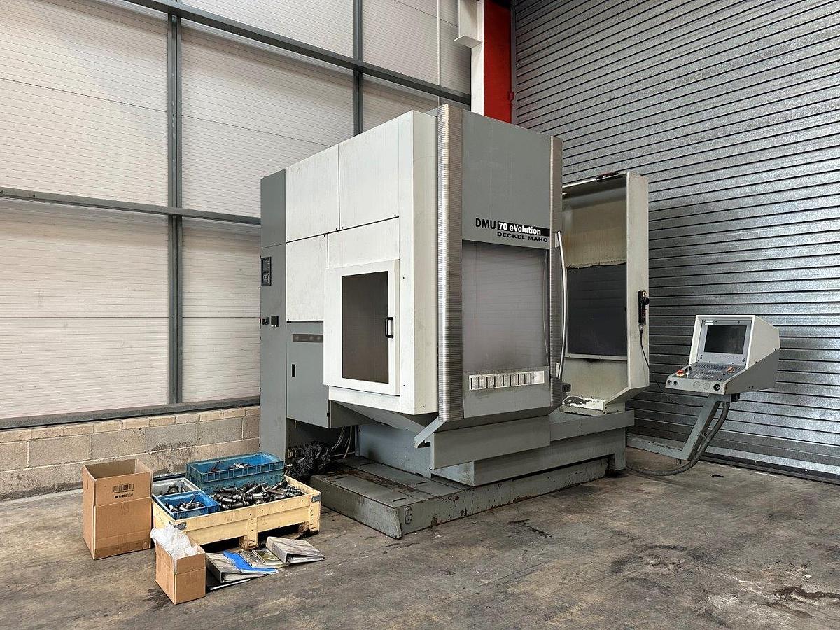 Used DMU 70 Evolution 5 Axis Machining Centre (2001)