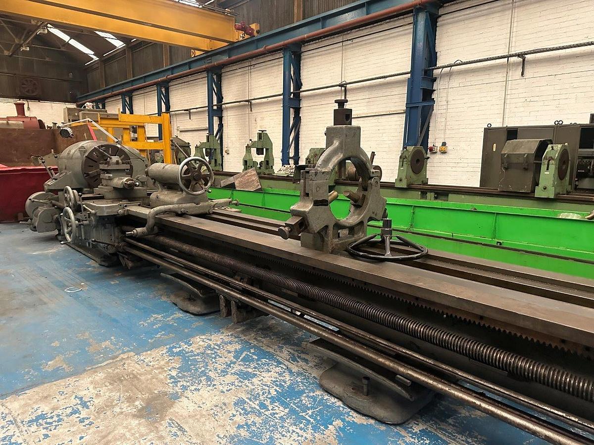 Used Lang 28″ x 200″ Gap bed Centre Lathe