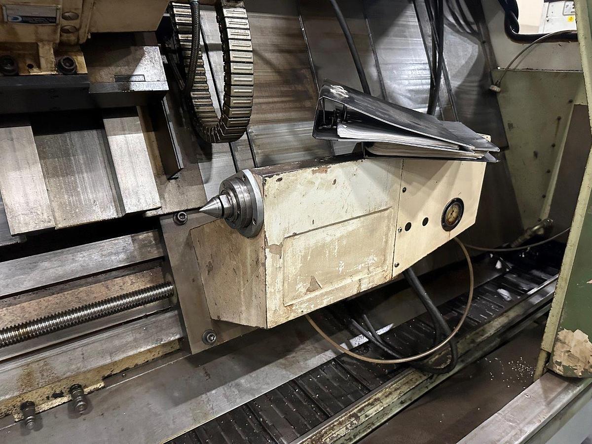 Used MHP MT 80 CNC Heavy Duty Lathe