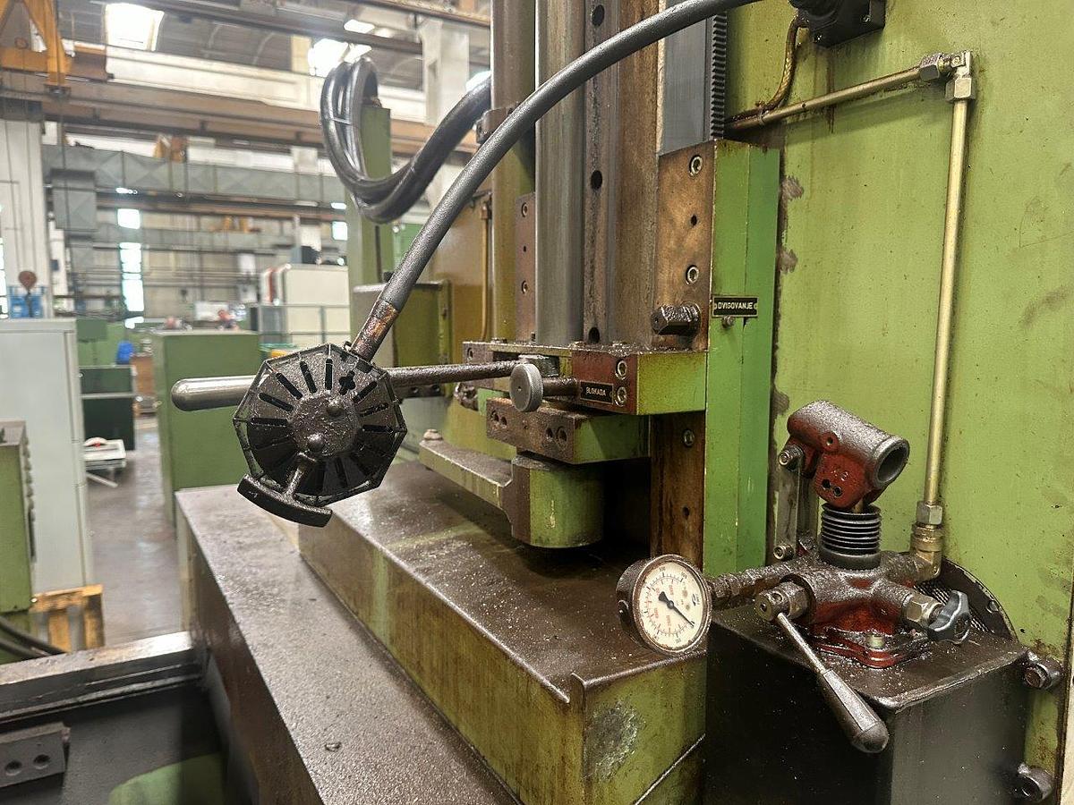 Used Gockel G8 el (6130PL) x 5100mm Surface Grinder