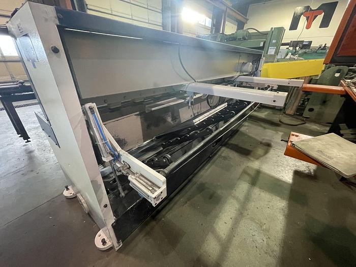 Used “USED” MVD A 02 3060 Mechanical Guillotine Shear