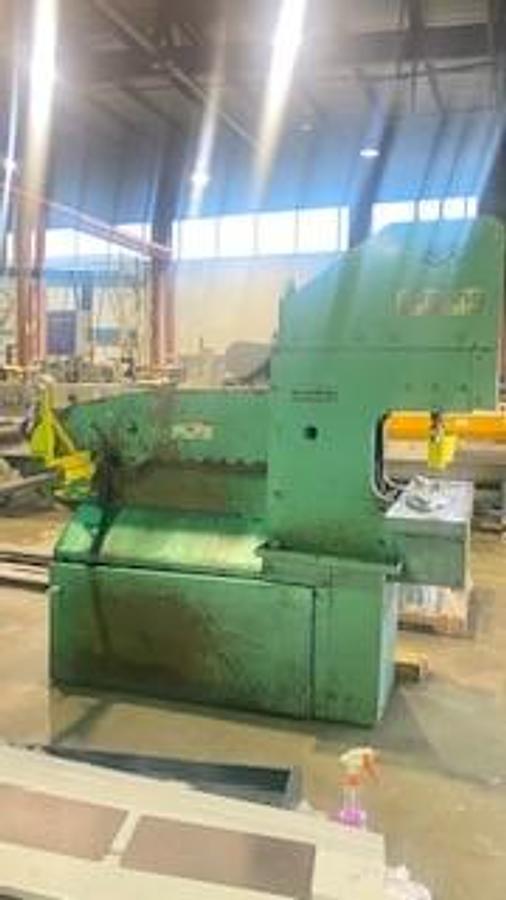 Used USED PIRANHA MODEL PII88 IRONWORKER 88 TON, 7" STROKE. 9" THROAT, 14" OPEN 600VOLT