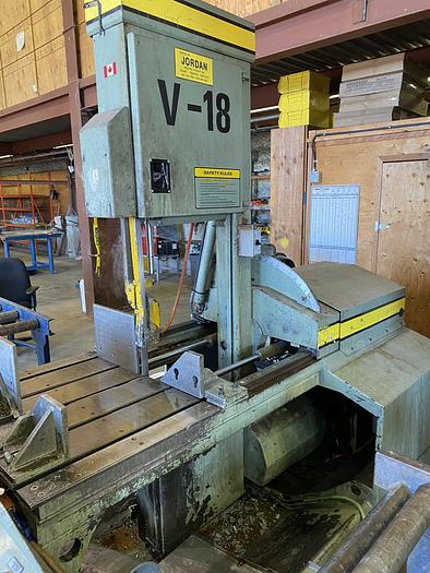 Used HYDMECH V-18 Semi Automatic Vertical Band Saw
