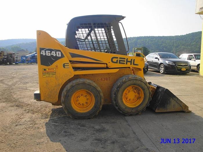 Used 2006 GEHL 4640