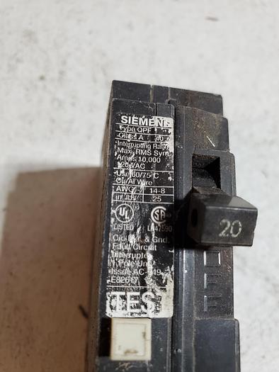 Used (Lot of 4) SIEMENS E82617 20 AMP 120 VOLT