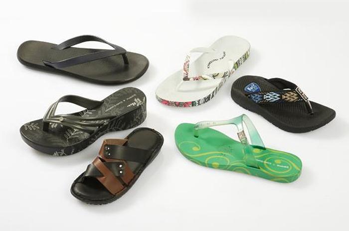 Rotary Type Automatic Air Blowing Plastic Shoes Injection Moulding Machine NSK-296