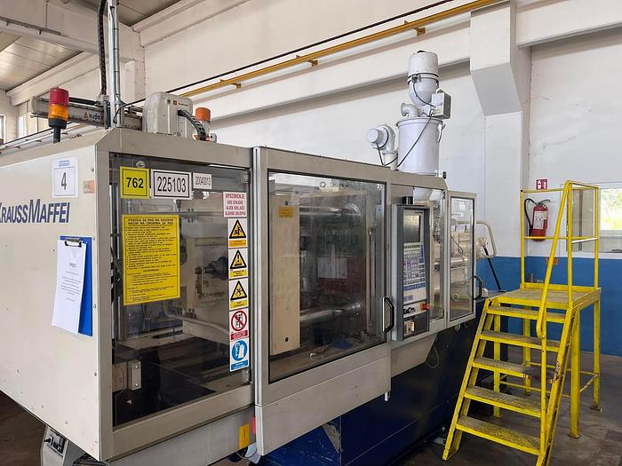 Used 1998 KRAUSS MAFFEI KM 110-320 CZ