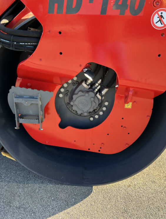 Usato 2012 Hamm HD+ 140 VV