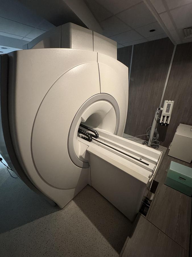 Refurbished 2019 General Electric (GE) Signa Explorer 1.5T