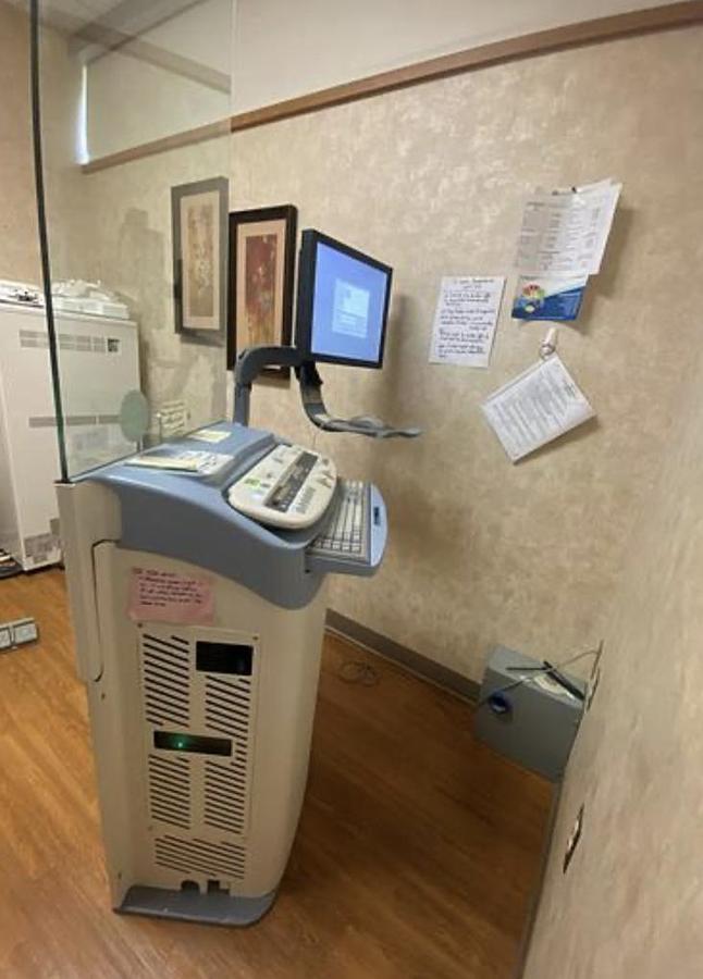 Refurbished Mastógrafo Digital General Electric (GE) Senographe Essential