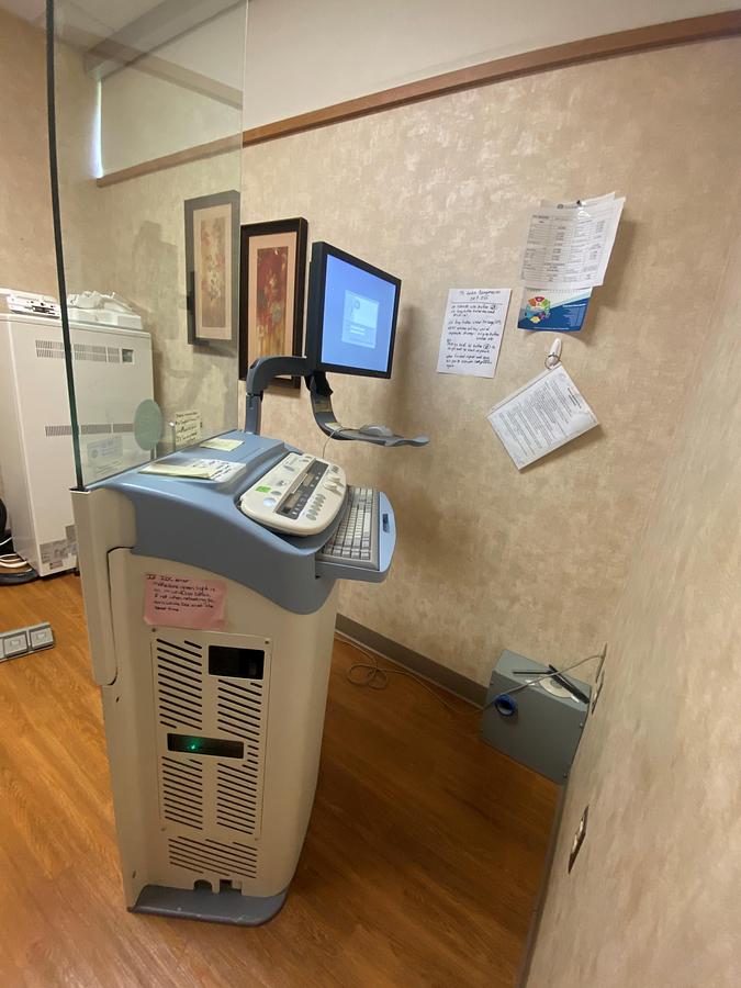 Usado Mastógrafo Digital GE Essential Senographe