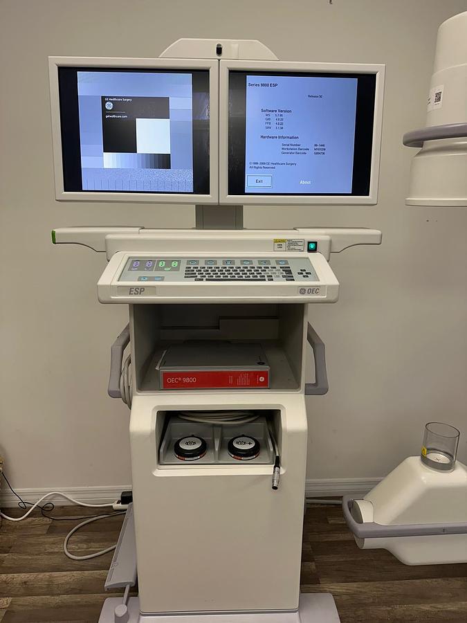 Used 2000 General Electric (GE) OEC 9800 Vascular