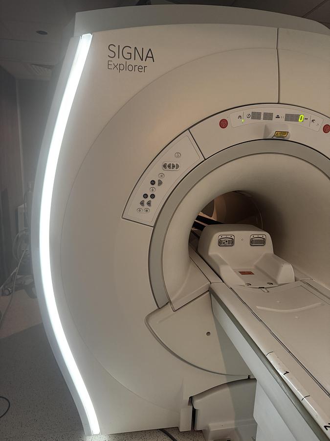 Refurbished 2019 General Electric (GE) Signa Explorer 1.5T