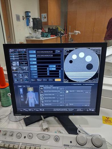 Used 2010 Toshiba Aquilion 64