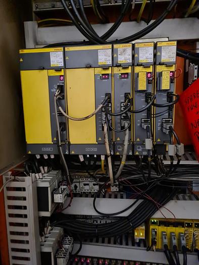 Used 2004 Daewoo  Puma MX2500ST Multi Axis Turning/Milling Center