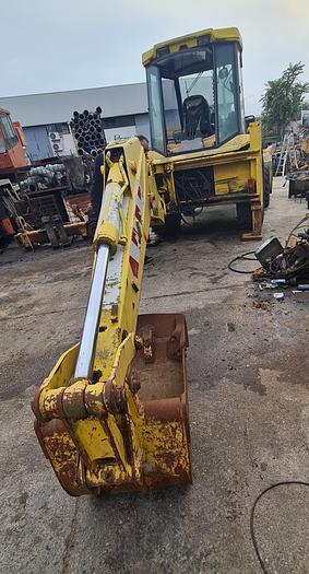 Usato 1996 Terna gommata Komatsu WB 97 R