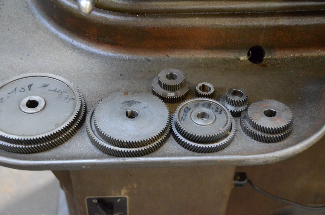 Used Gear Shaping Machine MIKRON 134 #4487