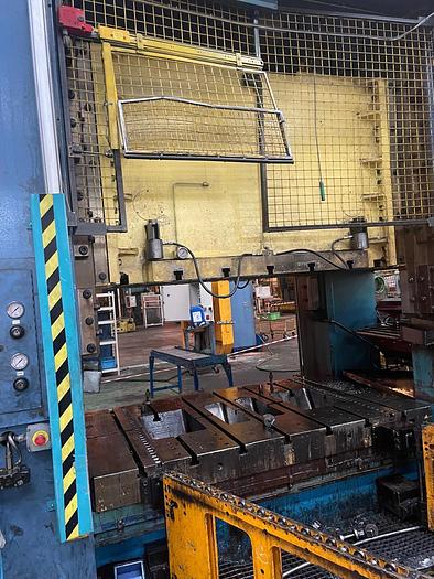 Used OMERA -ROSS 500 ton