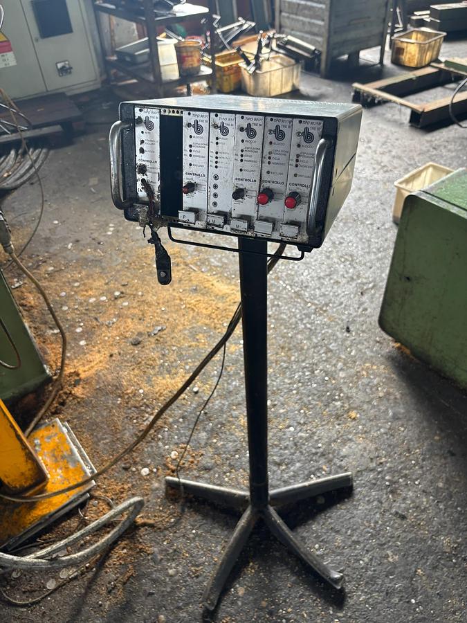 Usato OMEC 250 ton