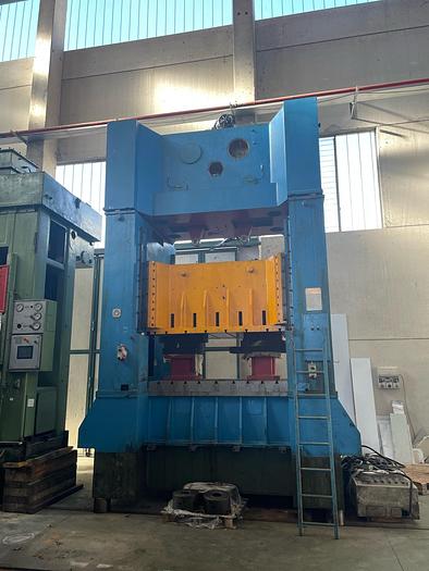 Usato RADAELLI 300 ton