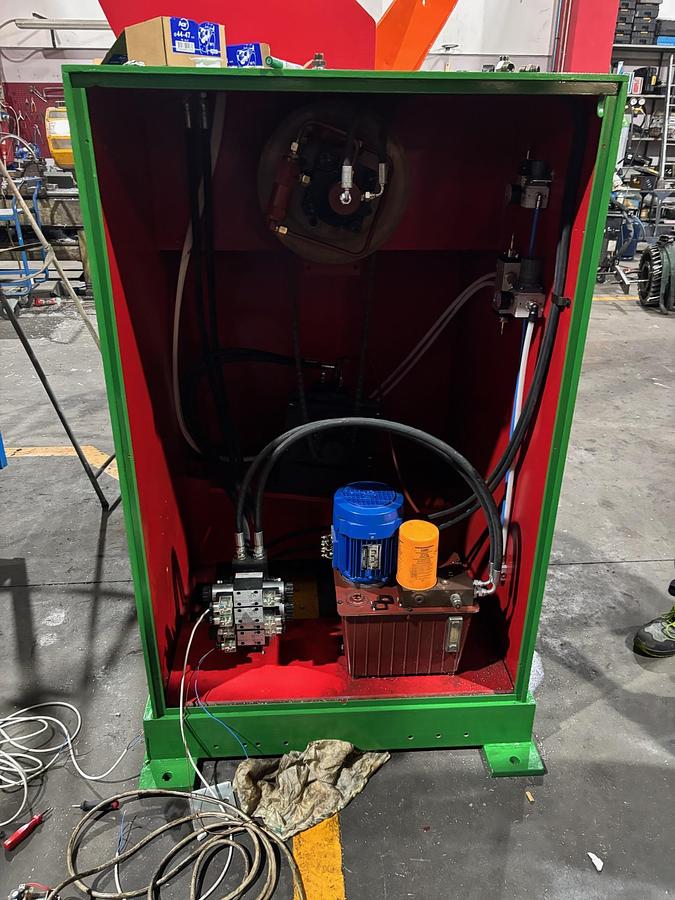 Usato Svolgitore Dimeco 5 ton