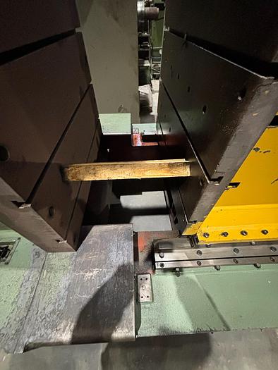 Usato Radaelli 300 ton