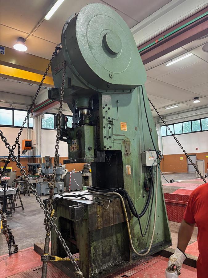 Usato BALCONI 100 ton
