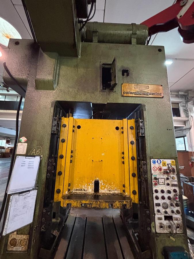 Usato COLOMBO AGOSTINO 200 ton