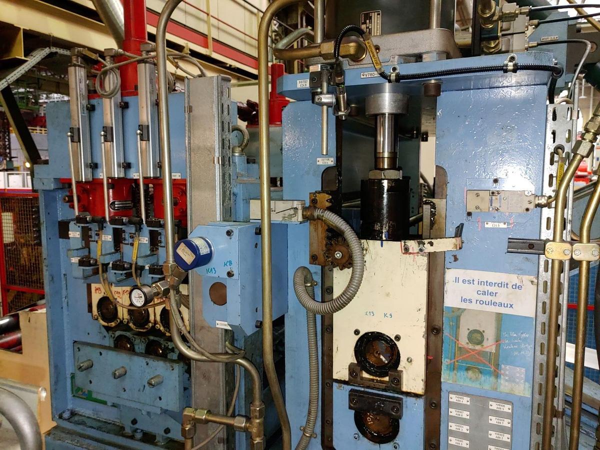 Usato Linea di svolgitura e raddrizzatura BRETT 650x7